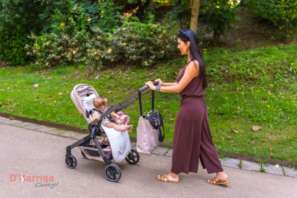 carrinhos de bebés e cadeiras auto